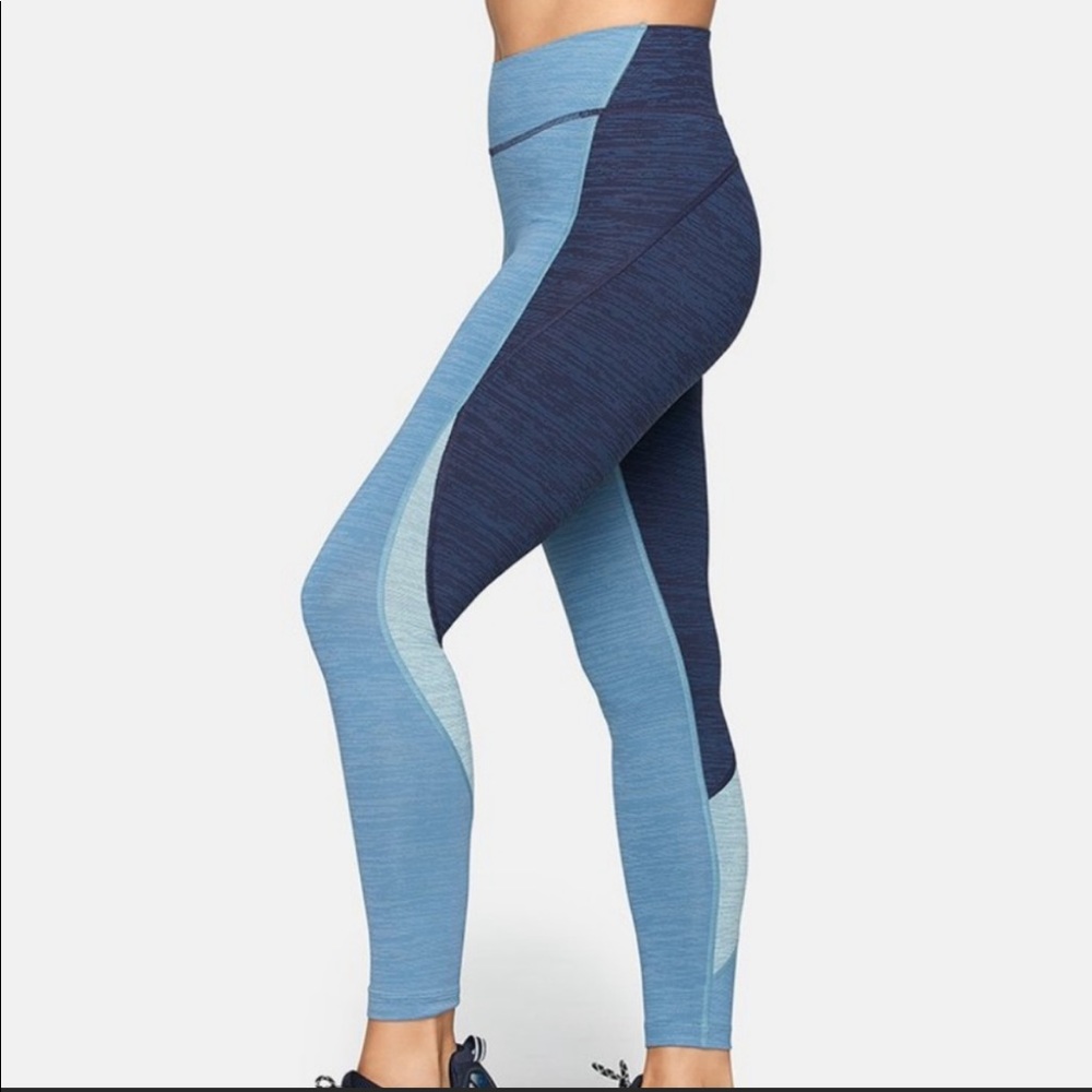 Outdoor Voices TechSweat 7/8 Zoom Leggings